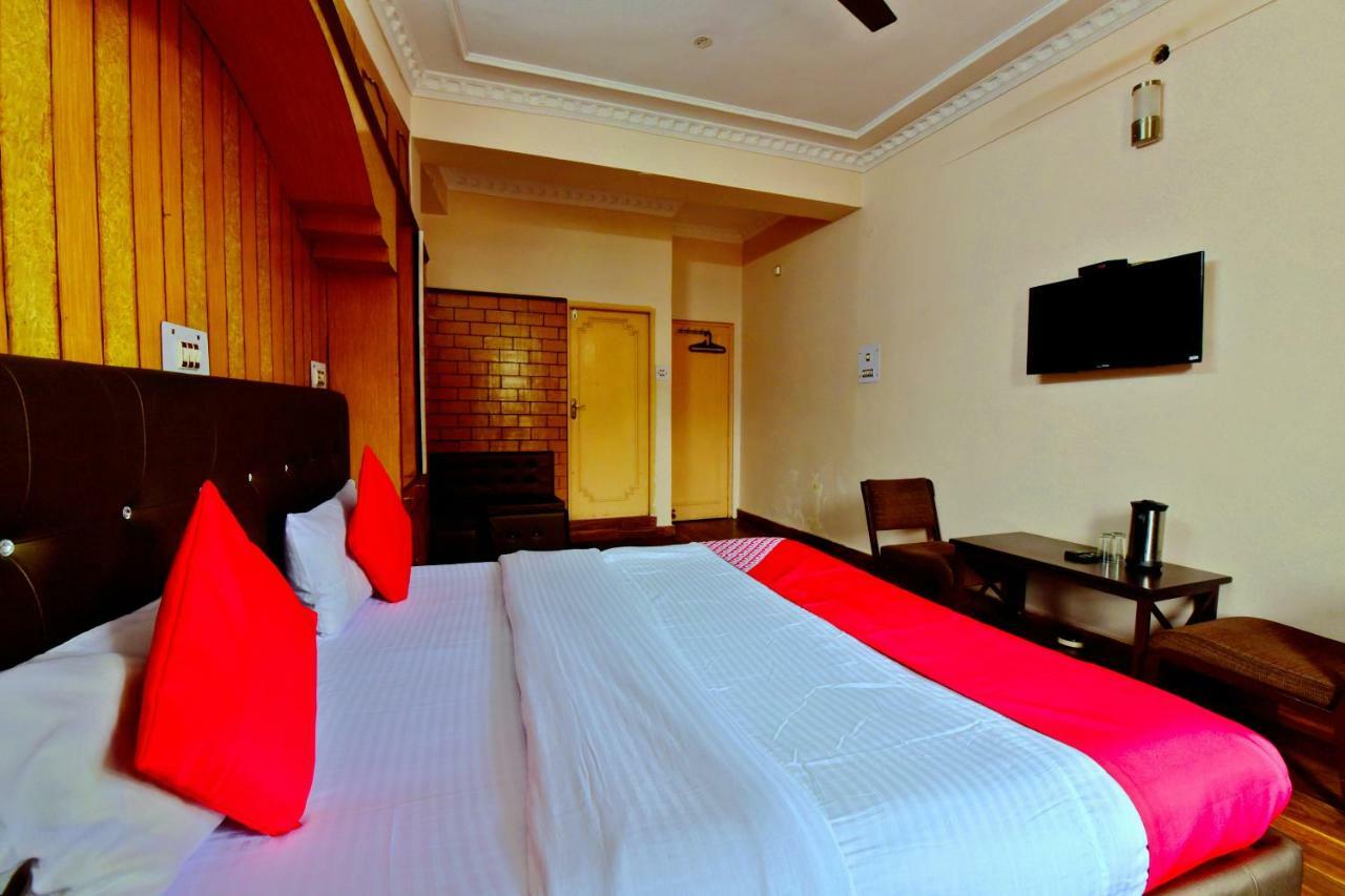 Oyo 26909 Hotel Paras Mandi Exterior foto
